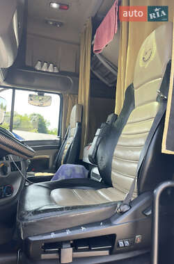 Тягач DAF XF 105 2010 в 