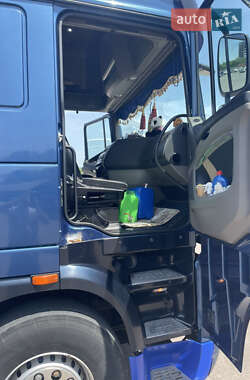 Тягач DAF XF 105 2010 в 