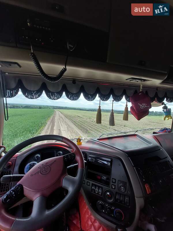 Тягач DAF XF 105 2006 в Тернополе