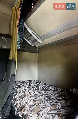 Тягач DAF XF 105 2011 в 