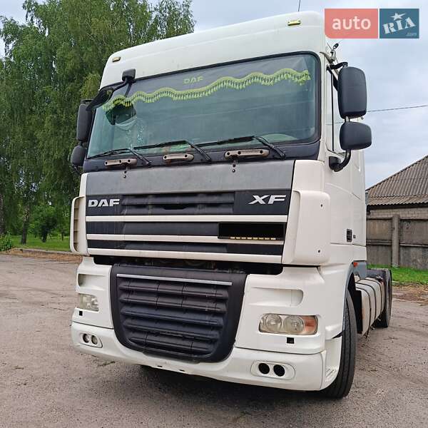 Тягач DAF XF 105 2007 в 