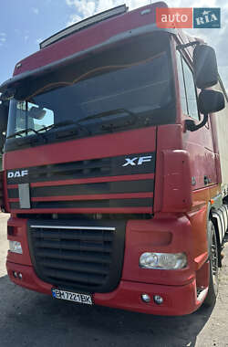 Тягач DAF XF 105 2013 в 
