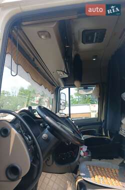 Тягач DAF XF 105 2012 в 