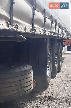 Тягач DAF XF 105 2011 в 
