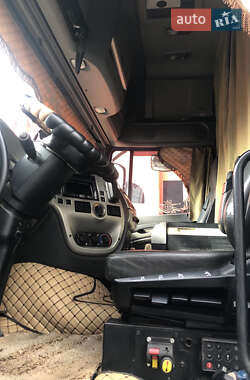 Зерновоз DAF XF 105 2011 в 