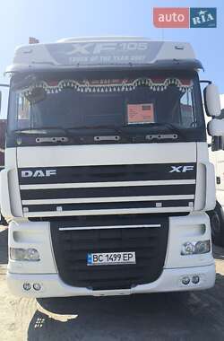 Тягач DAF XF 105 2007 в Рівному