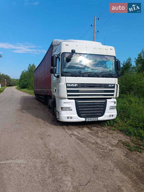 Тягач DAF XF 105 2013 в Чернигове