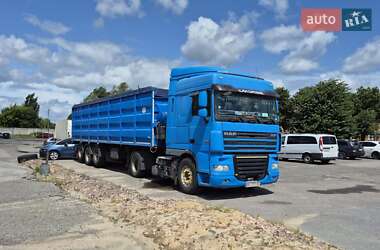 Тягач DAF XF 105 2010 в 