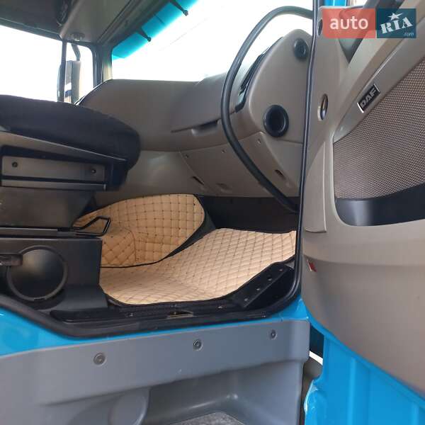 Тягач DAF XF 105 2011 в Черкассах