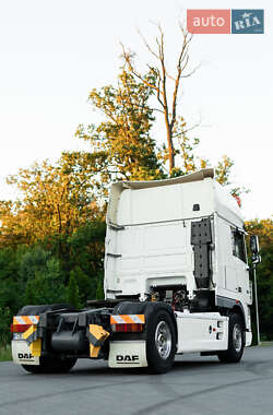 Тягач DAF XF 105 2009 в 