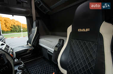 Тягач DAF XF 105 2009 в 