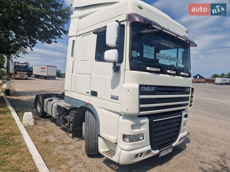 Тягач DAF XF 105 2008 в Умані