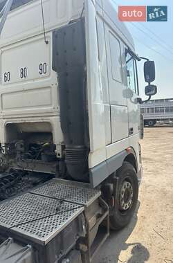 Тягач DAF XF 105 2011 в 