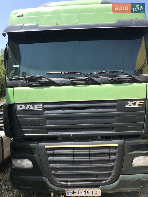 Тягач DAF XF 105 2011 в Теплодаре