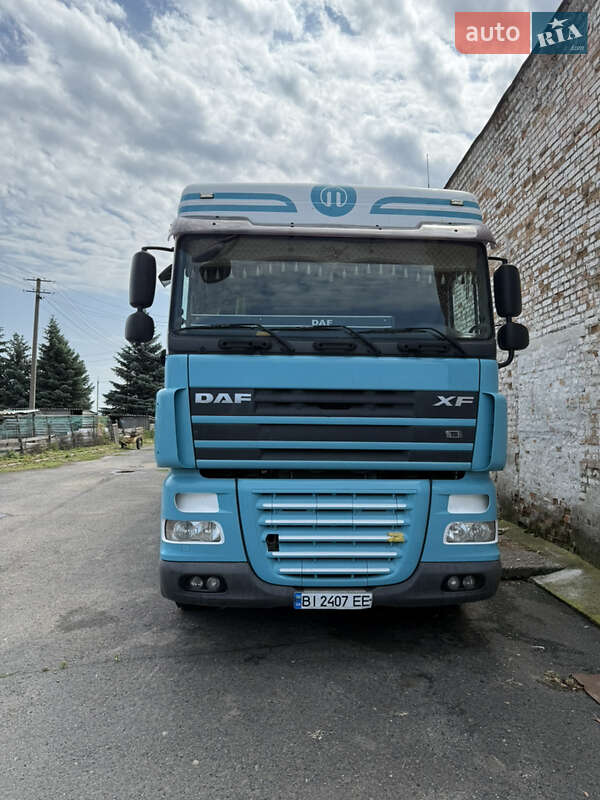 Тягач DAF XF 105 2011 в Полтаве