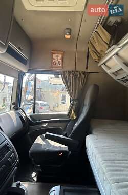 Тягач DAF XF 105 2011 в 
