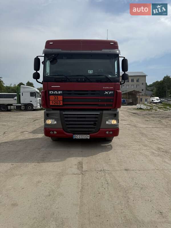Тягач DAF XF 105 2011 в Тернополі