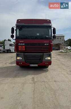 Тягач DAF XF 105 2011 в 