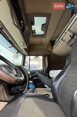 Тягач DAF XF 105 2011 в 