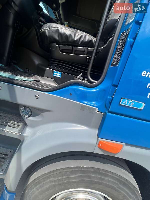 Тягач DAF XF 105 2013 в Чернівцях