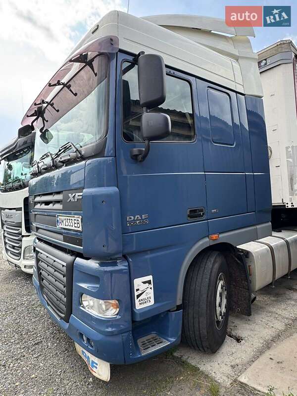 Грузовой фургон DAF XF 105 2009 в Народичах