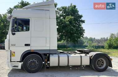 Тягач DAF XF 105 2010 в 