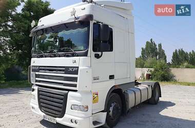 Тягач DAF XF 105 2010 в Запорожье