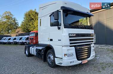 Тягач DAF XF 105 2012 в Хусте