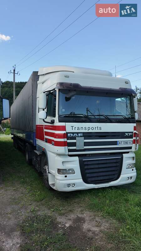 Тягач DAF XF 105 2011 в Коломые
