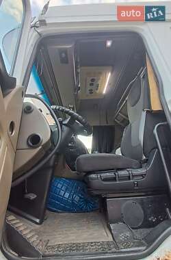 Тягач DAF XF 105 2005 в 