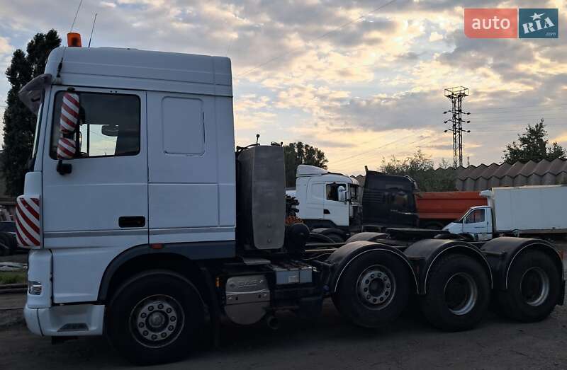 Тягач DAF XF 105 2005 в Днепре