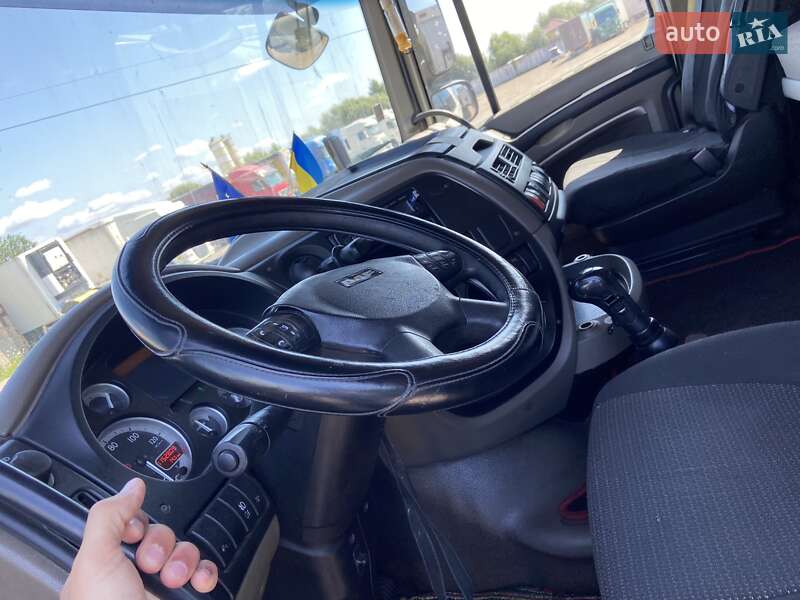 Тягач DAF XF 105 2013 в Звягеле
