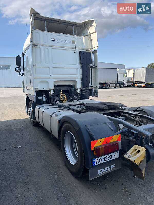 Тягач DAF XF 105 2012 в Мукачево