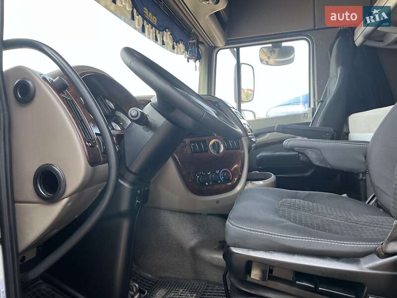 Тягач DAF XF 105 2012 в Мукачево
