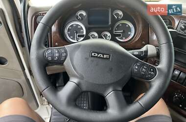 Тягач DAF XF 105 2012 в 