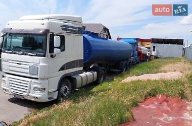 Тягач DAF XF 105 2011 в 