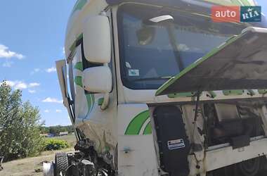 Тягач DAF XF 105 2011 в Малине