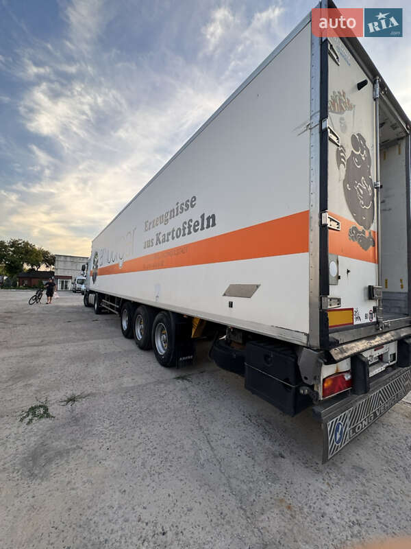 Тягач DAF XF 105 2011 в Днепре
