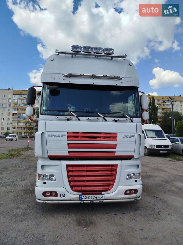 Тягач DAF XF 105 2011 в Харькове