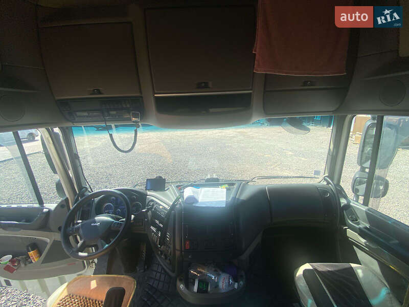 Тягач DAF XF 105 2011 в Гореничах