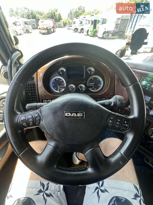 Тягач DAF XF 105 2010 в Одессе