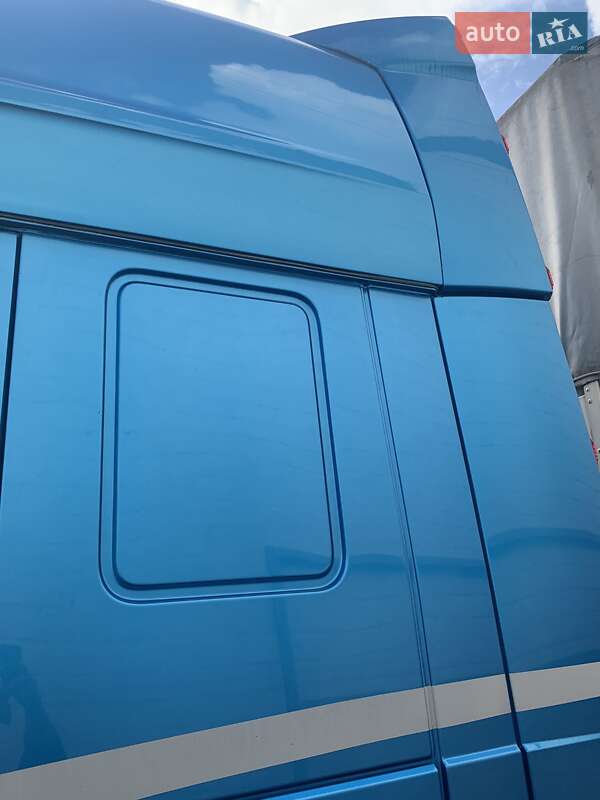 Тягач DAF XF 105 2010 в Харкові