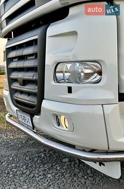 Тягач DAF XF 105 2012 в 