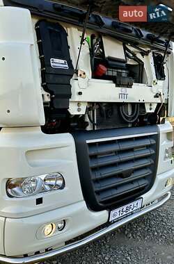 Тягач DAF XF 105 2012 в 