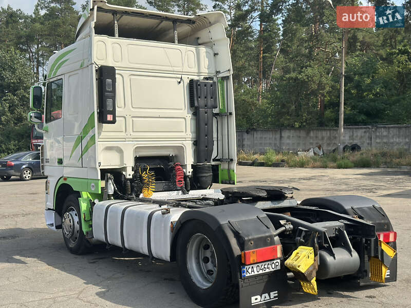 Тягач DAF XF 105 2011 в Киеве