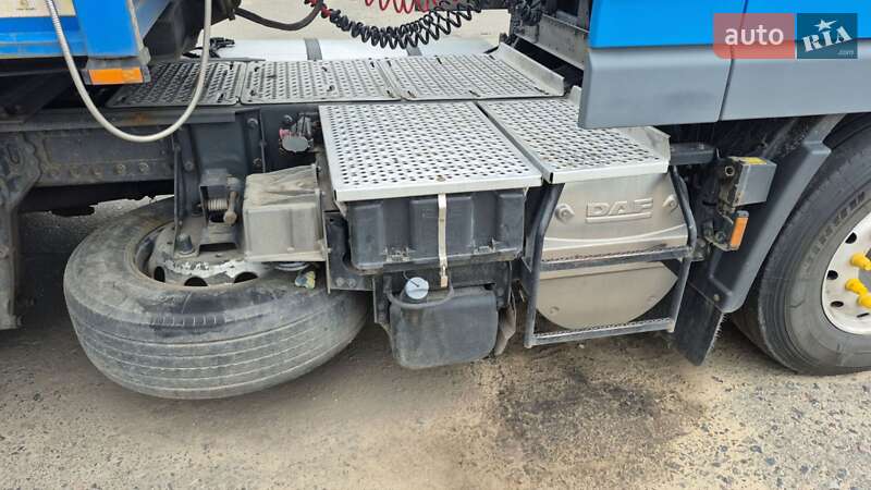 Тягач DAF XF 105 2010 в Василькове