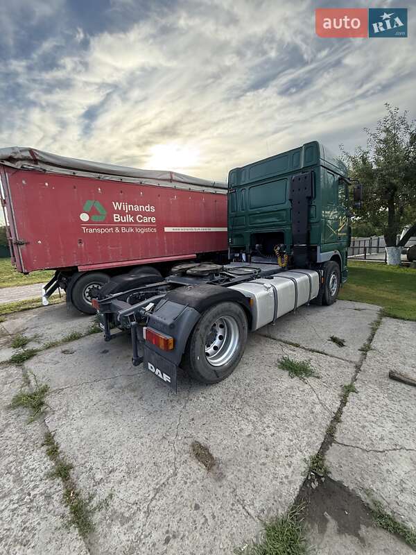 Зерновоз DAF XF 105 2005 в Пирятине