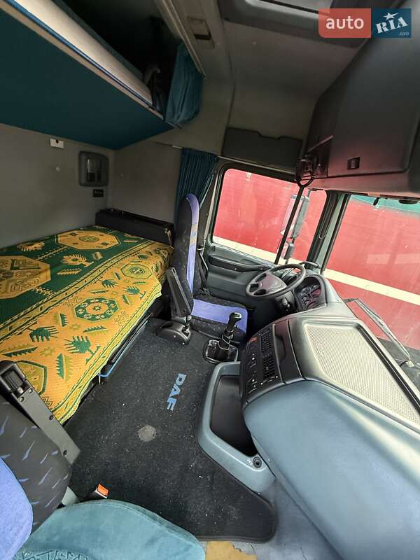 Зерновоз DAF XF 105 2005 в Пирятине