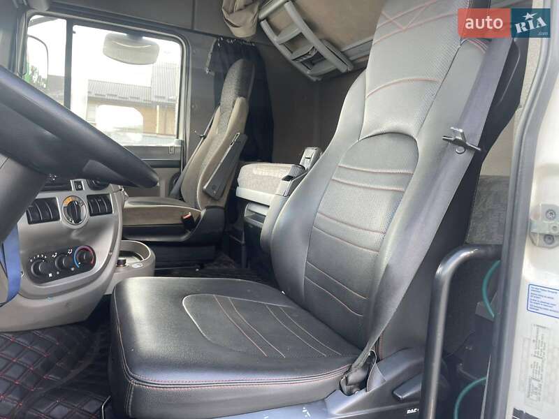 Тягач DAF XF 105 2009 в Луцьку фото 3 Тягач DAF XF 105 2009 в Луцьку