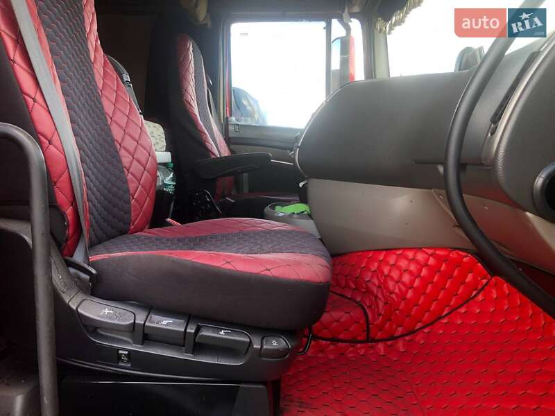 Тягач DAF XF 105 2013 в Ковелі